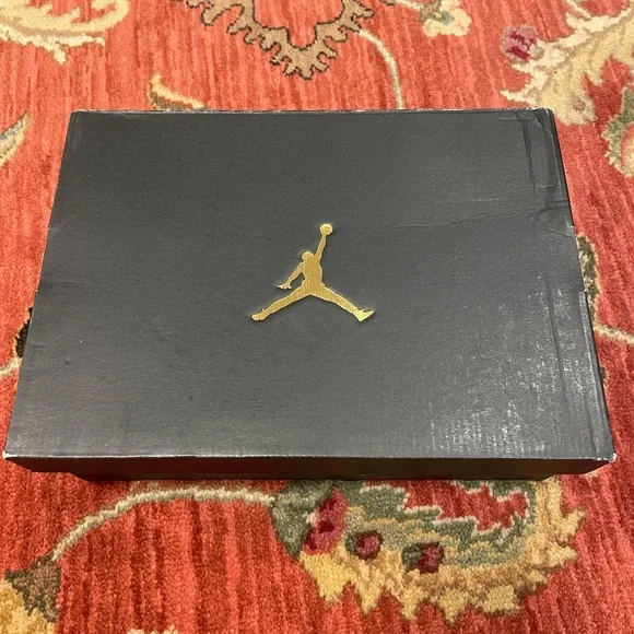 Jordan Stay Loyal 3 (GS) - Picture 7 of 8